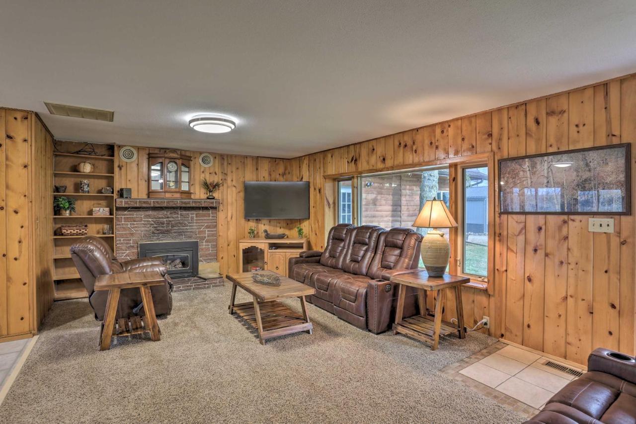 Rustic Spearfish Cabin On 12-Acre Trout Farm المظهر الخارجي الصورة